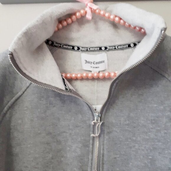 NWT Juicy Couture grey & brand stripe cropped sweatshirt & shorts coord set - Picture 13 of 16